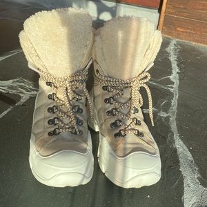 Bogner genuine sherling/suite  snow boots
